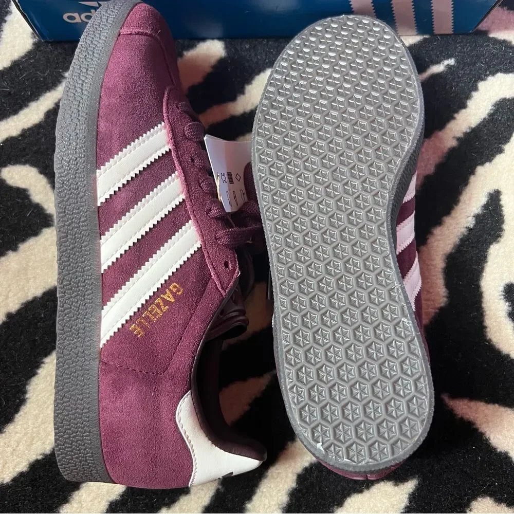 NWT Adidas Gazelle Sneakers Maroon Size Men 5.5/Women 6.5 - Picture 11 of 15